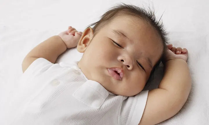 Two Newborn Sleep Tips from a Pediatric Sleep Specialist
